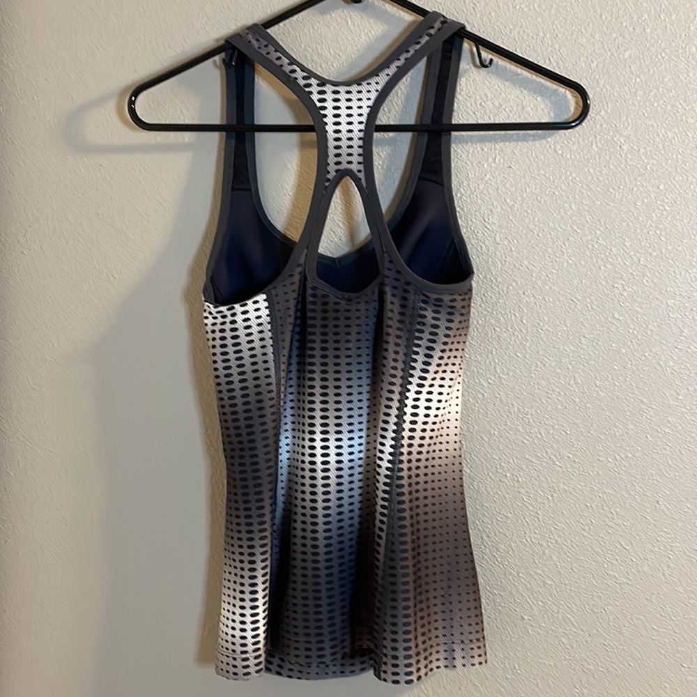 Nike Dri Fit Tank - Picture 4 of 6